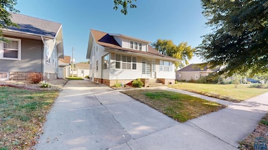 934 W Cedar St, Cherokee, IA 51012 - photo 3