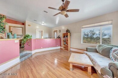 Sunken Living Rm Picture Window