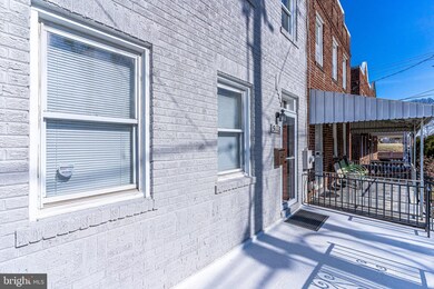 5118 Brooks St NE, Washington, DC 20019 - photo 2