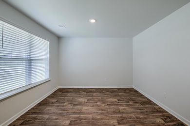 522 Shady Maple St, Moncks Corner, SC 29461 - photo 5