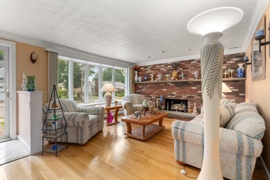 85 Townly Rd, Watertown, MA 02472 - photo 6