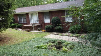 920 Amity Rd, Asheboro, NC 27203 - photo 3