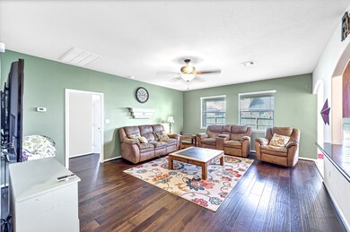 2207 Wembley Way, Rosenberg, TX 77471 - photo 6