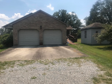 2878 Bell Rd, Crossville, TN 38571 - photo 4