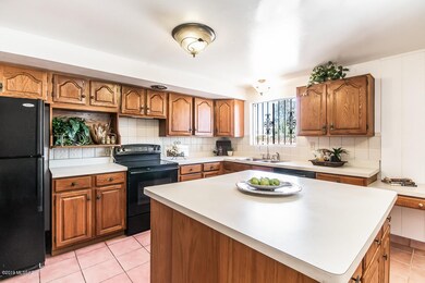 Kitchen3