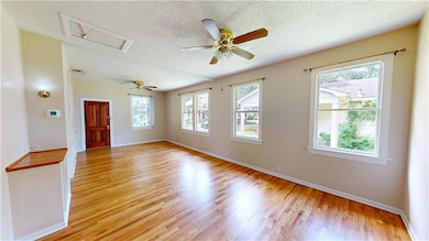 29 Houston St, Mobile, AL 36606 - photo 4