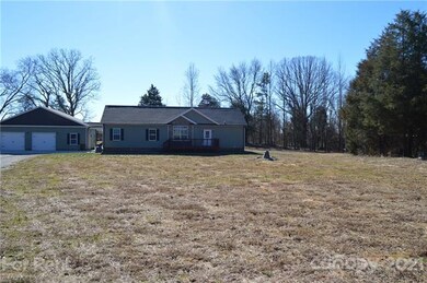 244 Bethesda Rd, Statesville, NC 28677 - photo 4