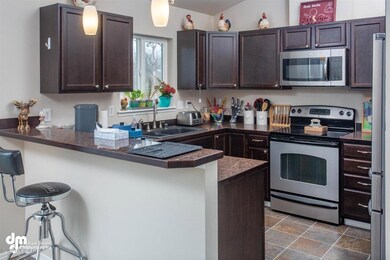 22-Kitchen_DMD_2202
