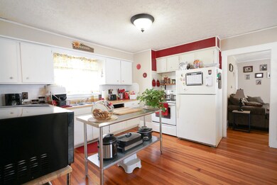 Kitchen unit 2