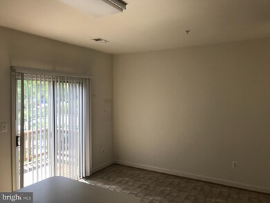 8637 Willow Leaf Ln, Odenton, MD 21113 - photo 5