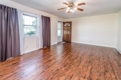 9340 N Maize Rd, Valley Center, KS 67147 - photo 6