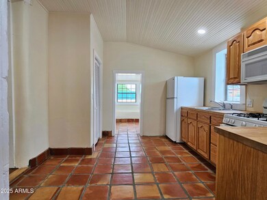 3769 S Rogers Ave, Naco, AZ 85620 - photo 7