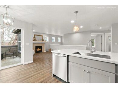 7054 NE Rocky Brook St, Hillsboro, OR 97124 - photo 7