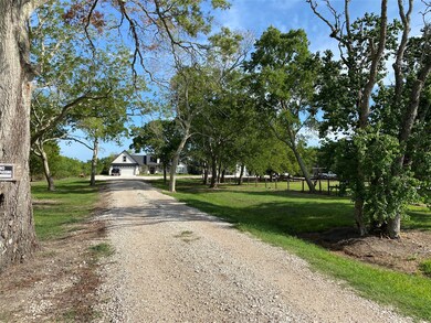 2567 Fm 1462 Rd, Alvin, TX 77511 - photo 3