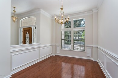 006_Dining Room