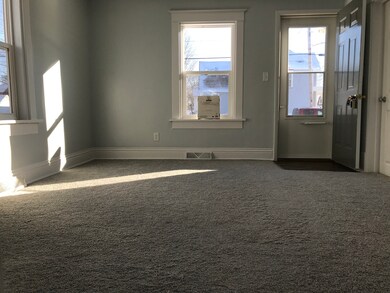 107 E Washington St, Princeton, IL 61356 - photo 3