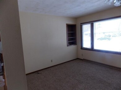 2203 S Terrace St, Janesville, WI 53546 - photo 5