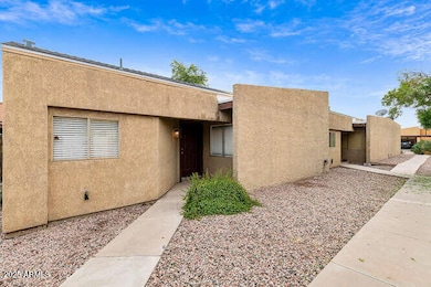 914 S Melody Ln unit 7, Tempe, AZ 85281 - photo 3