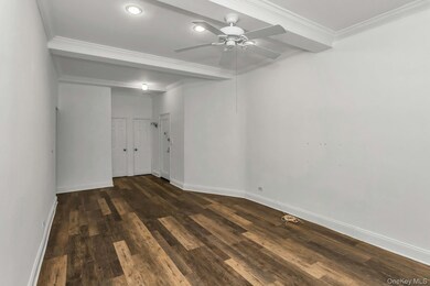 67-25 Clyde St unit 1G, Forest Hills, NY 11375 - photo 4
