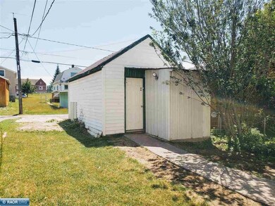 309 2nd St SW, Chisholm, MN 55719 - photo 7