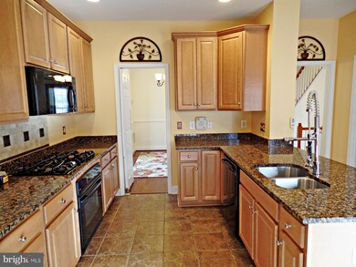 14600 Cadbury Way unit 25, Woodbridge, VA 22191 - photo 3