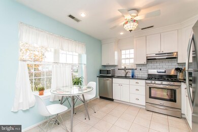 75 Knollwood Dr, Woodbury, NJ 08096 - photo 4