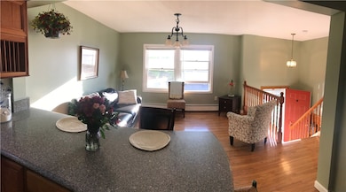 61 Holliston Ave, Portsmouth, RI 02871 - photo 5