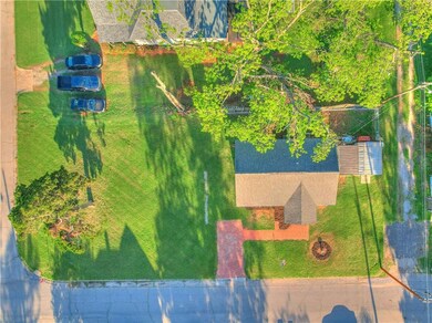 217 S Oak St, Guthrie, OK 73044 - photo 4