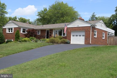 3305 Kaywood Place, Falls Church, VA 22041 - photo 3