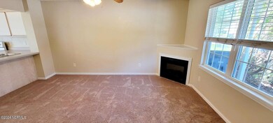 105 Croatan Ct, Jacksonville, NC 28546 - photo 6