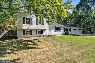 12720 Bar Oak Dr, Waldorf, MD 20601 - photo 2