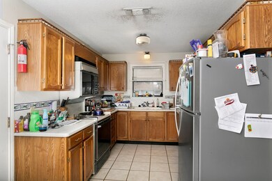 109 W Driftwood Dr, Fredericksburg, TX 78624 - photo 4