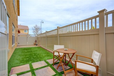 Side Yard Grass & Dog Run: Enjoy a cold beverage w