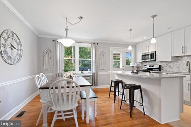 1807 Darrich Dr, Parkville, MD 21234 - photo 4