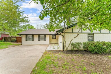 1213 Vivienne St, Weatherford, TX 76086 - photo 3