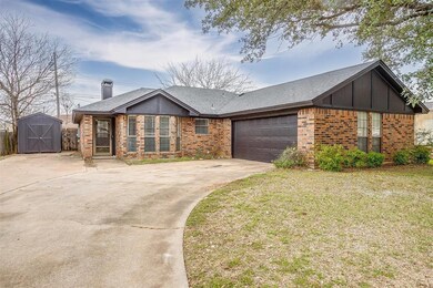 505 Odell St, Cleburne, TX 76033 - photo 2