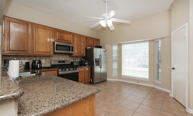 11114 Middleburgh Dr, Tomball, TX 77377 - photo 6