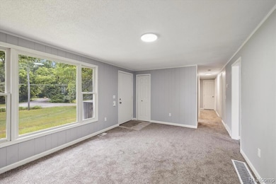 3250 Carr St, Flint, MI 48506 - photo 4