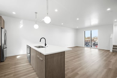 595 E Betsey Cove S unit 25, Salt Lake City, UT 84107 - photo 6