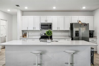 136 Citrine Loop, Kissimmee, FL 34758 - photo 4