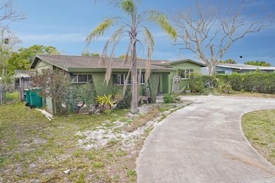 1446 Stanley Ln, Melbourne, FL 32935 - photo 3