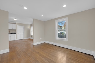 130 Dalton St, Lowell, MA 01850 - photo 3