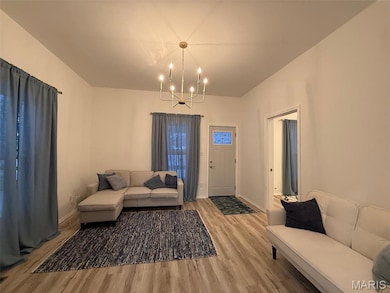 113 E Maple St, Brownstown, IL 62418 - photo 4