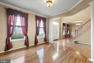 132 Calvert Cir, Bunker Hill, WV 25413 - photo 6