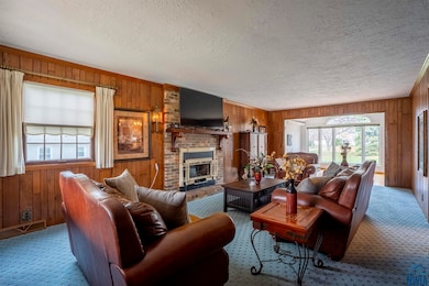 123 10th St SW, Le Mars, IA 51031 - photo 7