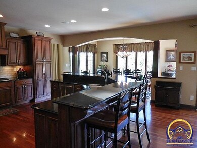 4216 SW Clarion Lakes Dr, Topeka, KS 66610 - photo 6