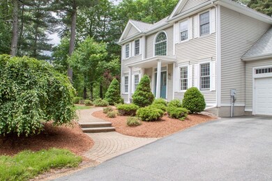 5 Hyde Park Cir, Londonderry, NH 03053 - photo 3