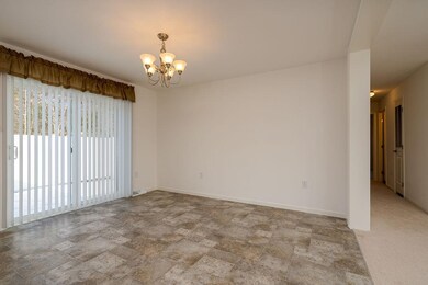 72 Crescent St unit 208-97-28-2, Plymouth, NH 03264 - photo 5