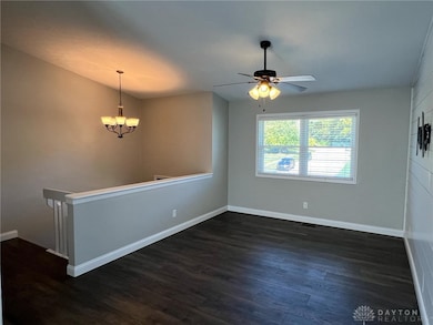 4900 Caprice Dr, Middletown, OH 45044 - photo 2