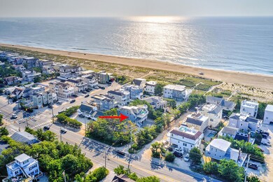 5311ALongBeachBlvdDroneArrow-1